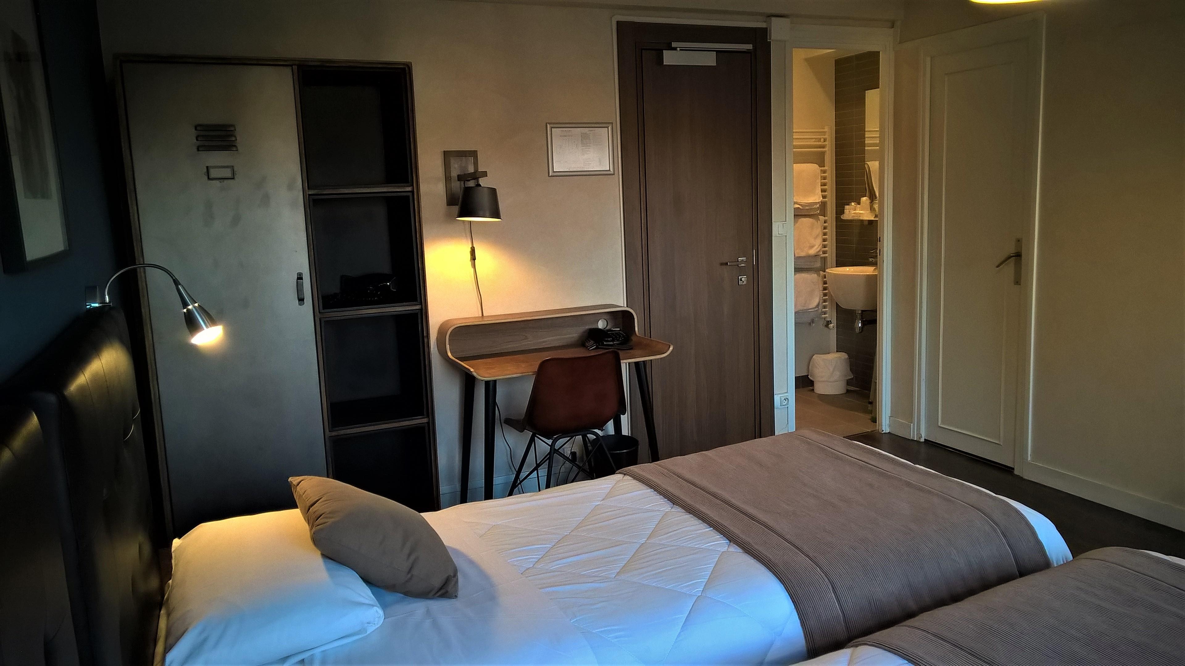 Hotel Des Cedres オルレアン エクステリア 写真